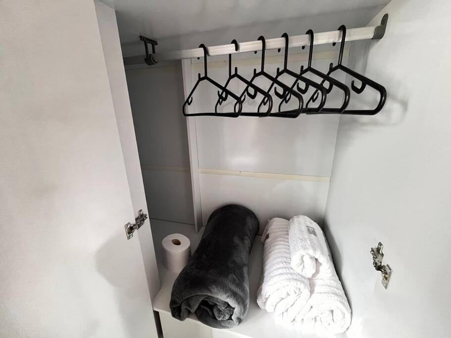 Apt No Santa Monica Proximo Ao Patio Sabia, Ufu Uberlândia Eksteriør bilde