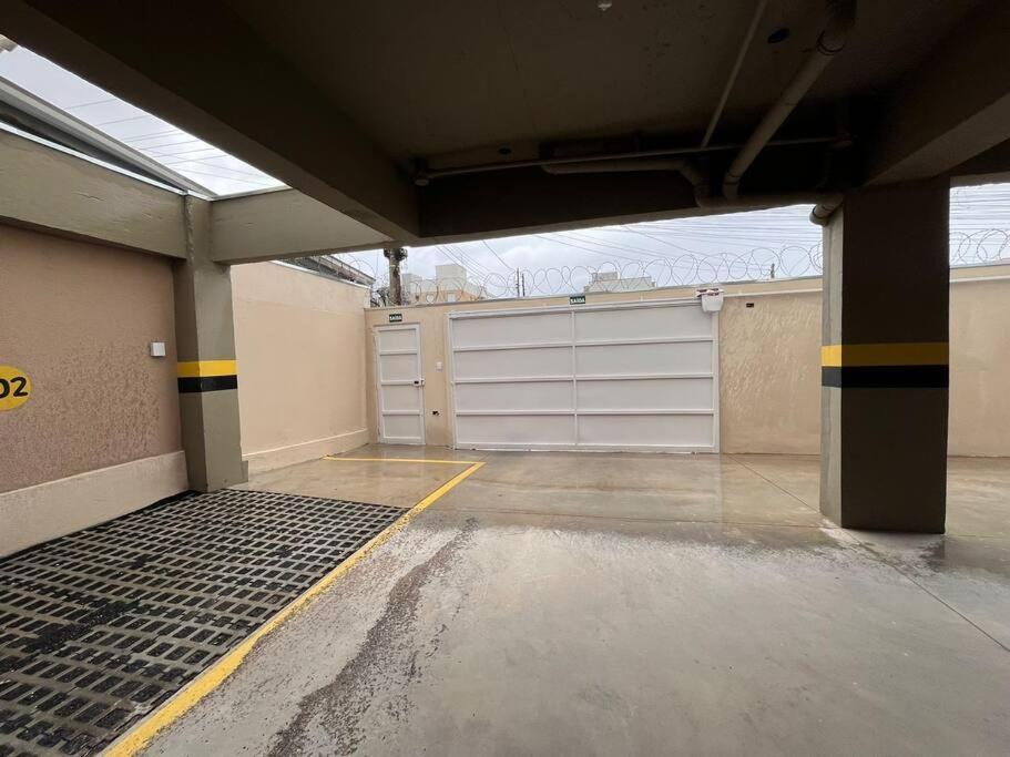 Apt No Santa Monica Proximo Ao Patio Sabia, Ufu Uberlândia Eksteriør bilde