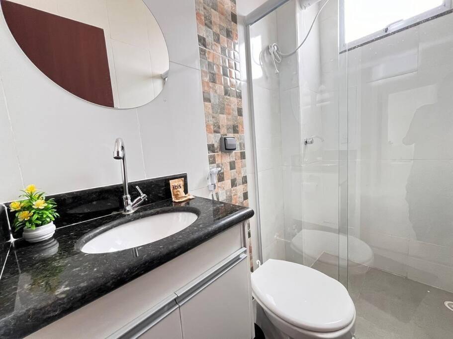 Apt No Santa Monica Proximo Ao Patio Sabia, Ufu Uberlândia Eksteriør bilde